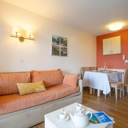 Appartement Studio Village Cap Estérel - L'esquinade-15 *